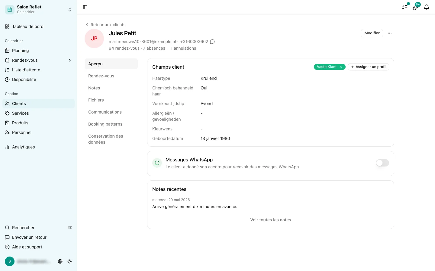 Une fiche client avec l’historique des rendez-vous et les notes
