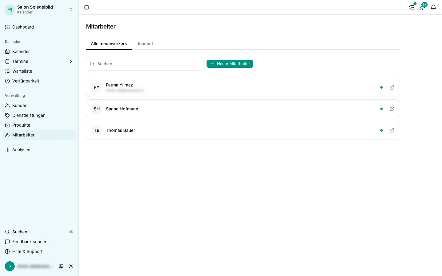 Mitarbeiterliste mit der Schaltfläche für einen neuen Mitarbeiter