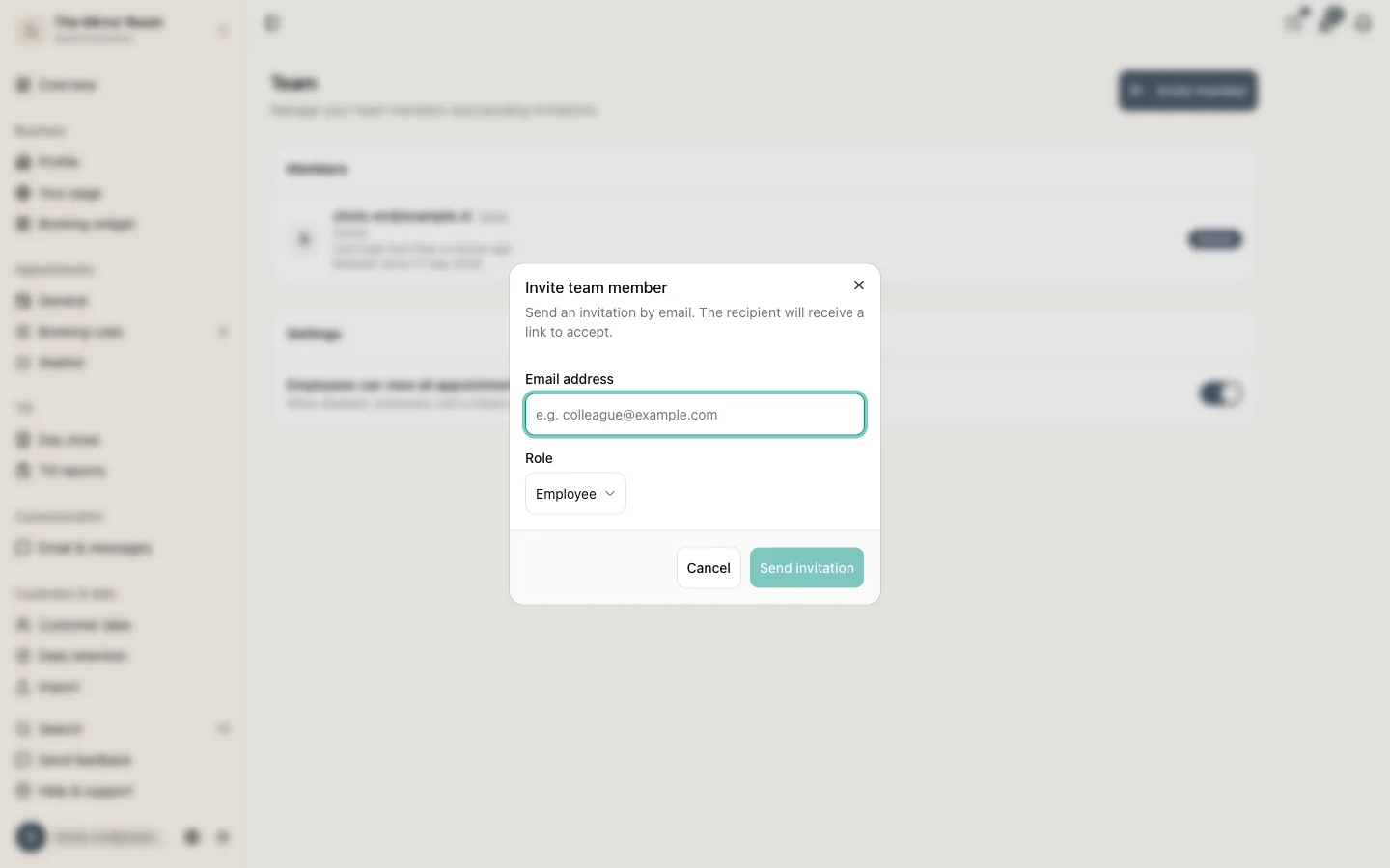 The invitation dialog with its role picker