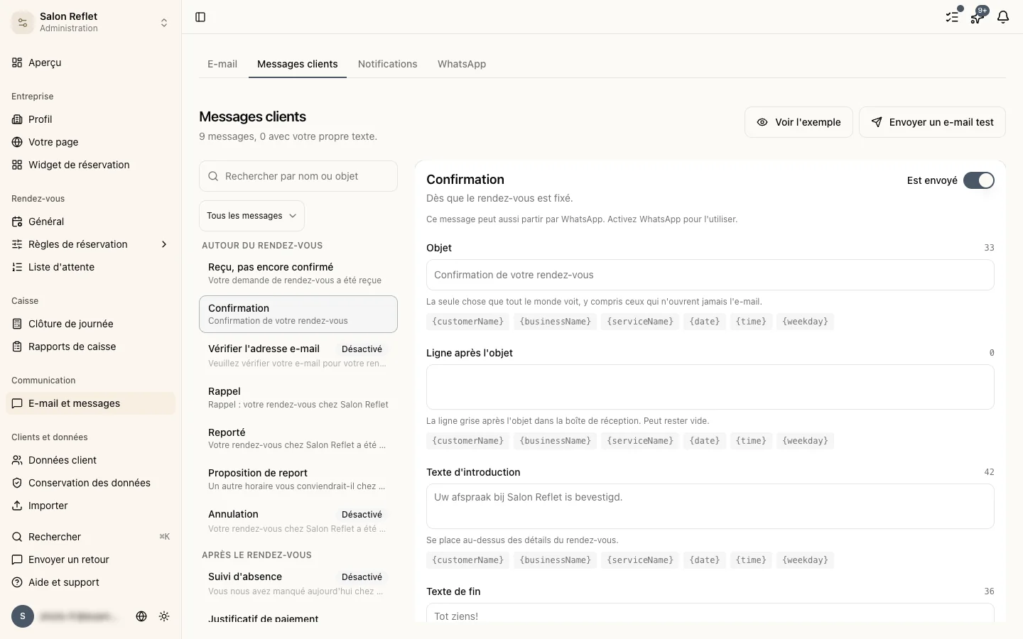 L’écran Messages clients avec l’e-mail de confirmation ouvert