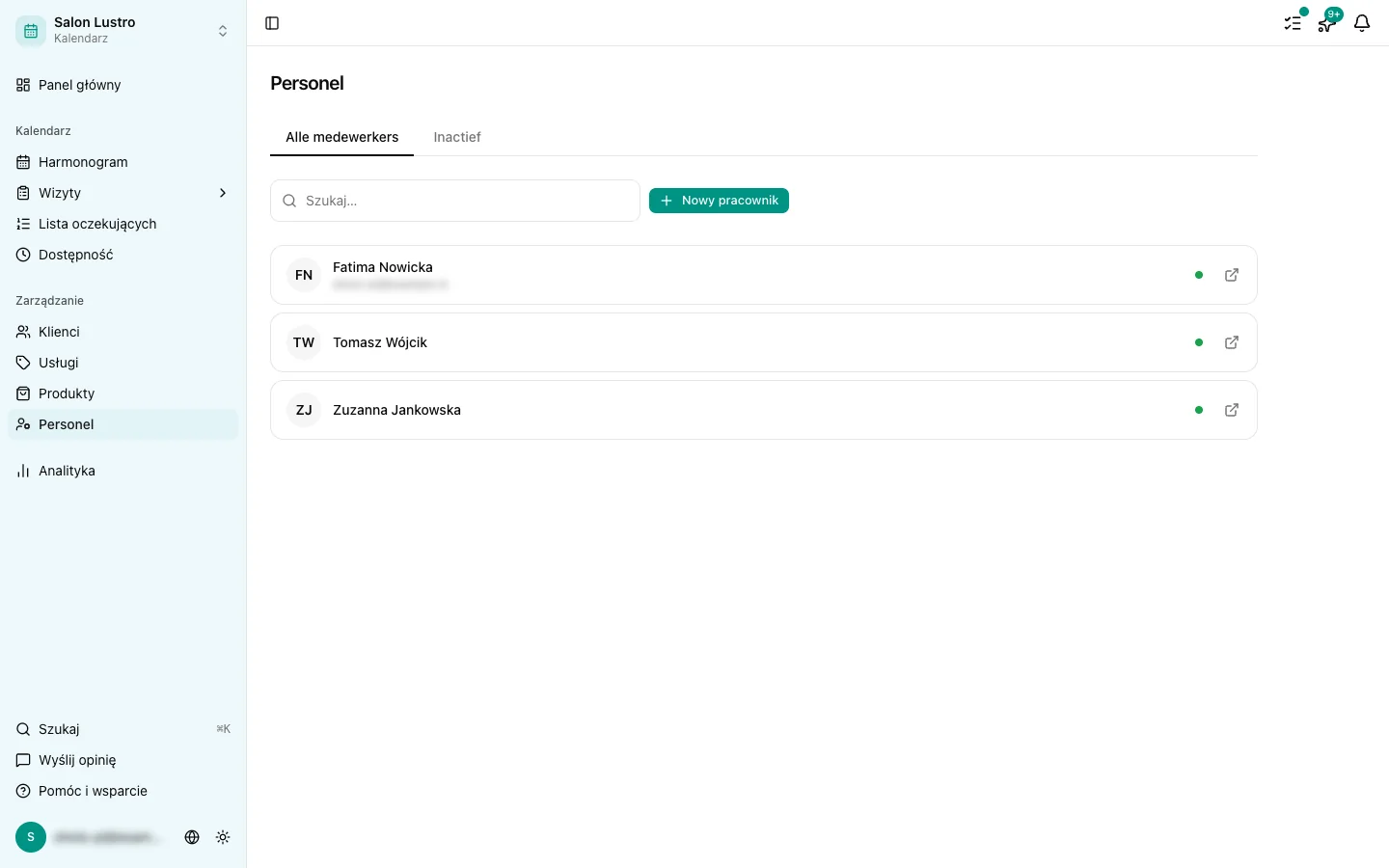 Lista pracowników z przyciskiem dodania nowego pracownika